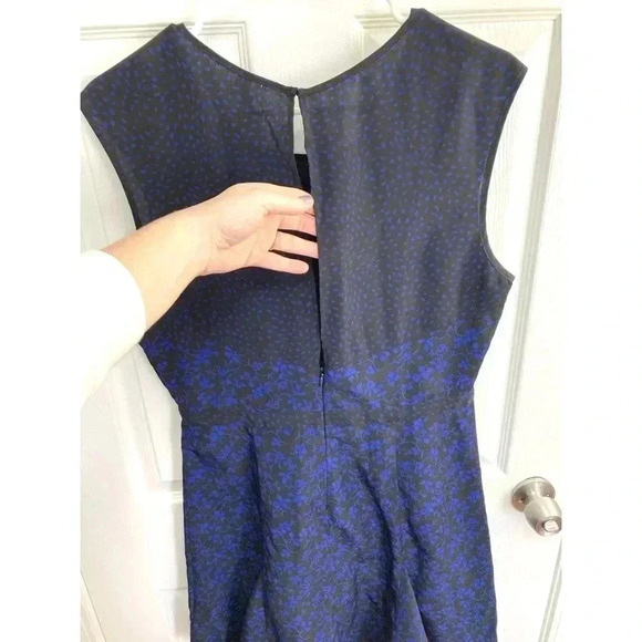 Urban Outfitters I L - Picture 5 of 5